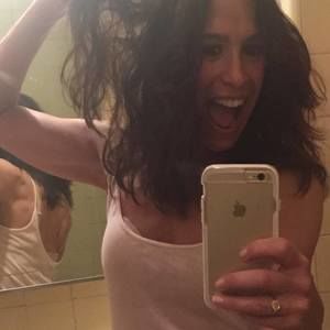 Meet your Posher, Nina